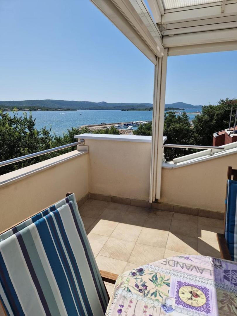 Seaside Apartments Turanj Exterior foto